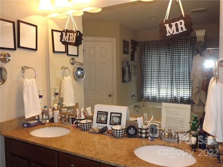 Photo 18 of 26 - 1604 Ridge Haven Rd, Waxhaw, NC 28173