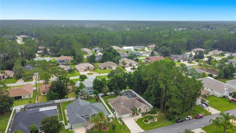 Photo 32 of 37 - 86 Wood Haven Dr, Palm Coast, FL 32164