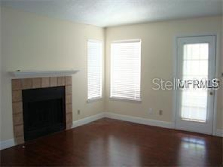Photo 3 of 11 - 5601 Rosebriar Way #304, Orlando, FL 32822