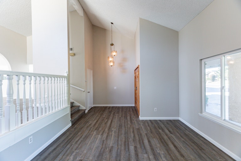 Photo 17 of 33 - 1234 Diana Ct, Upland, CA 91786