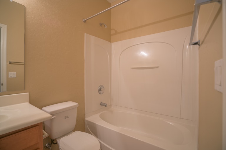 Photo 15 of 20 - 41216 N Hudson Trl, Anthem, AZ 85086