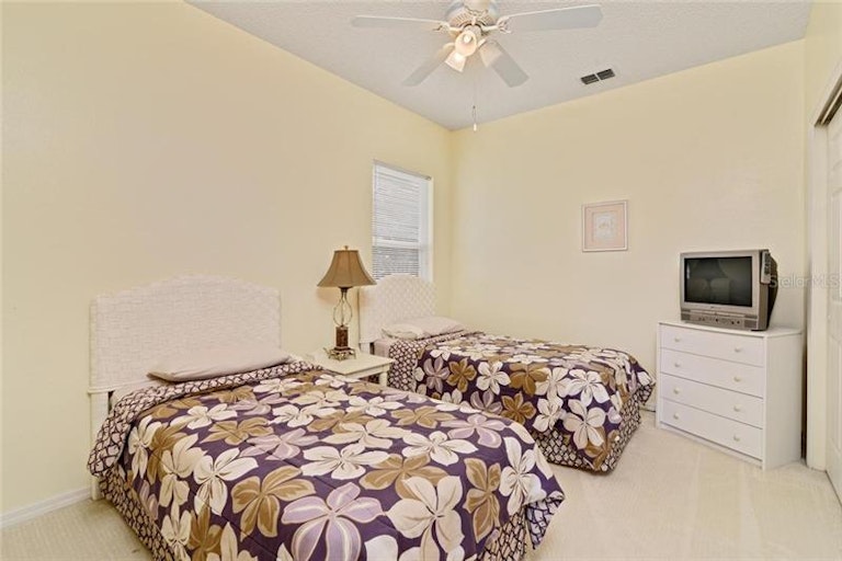 Photo 10 of 24 - 5401 Dahlia Reserve Dr, Kissimmee, FL 34758