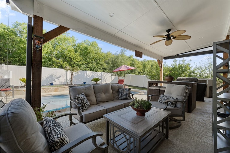 Photo 29 of 40 - 5617 Boros Dr, Austin, TX 78747