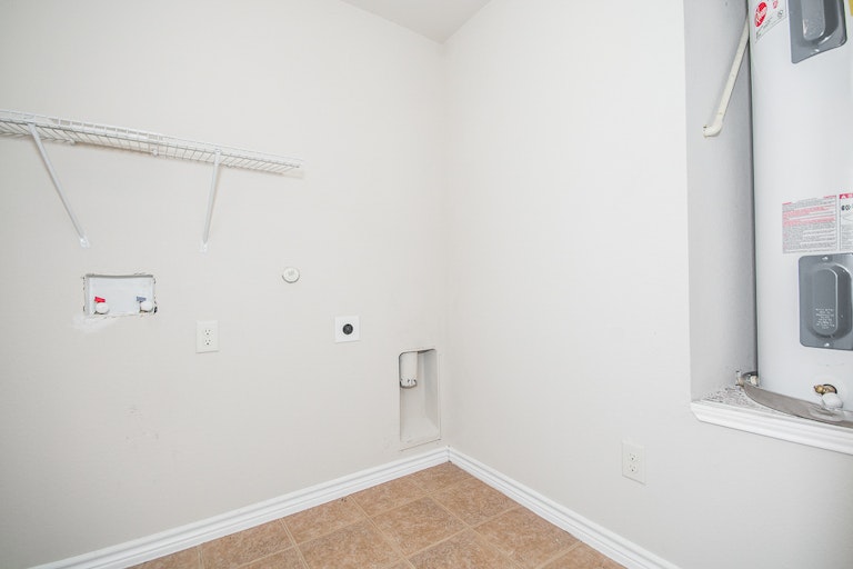 Photo 24 of 27 - 6076 Cedar Glen Dr, Grand Prairie, TX 75052