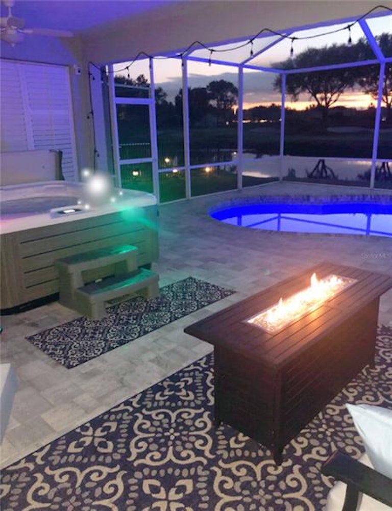 Photo 12 of 72 - 18910 Maisons Dr, Lutz, FL 33558