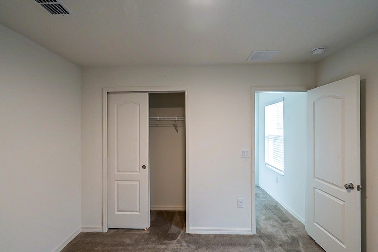 Photo 26 of 35 - 454 Sunfish Dr, Winter Haven, FL 33881
