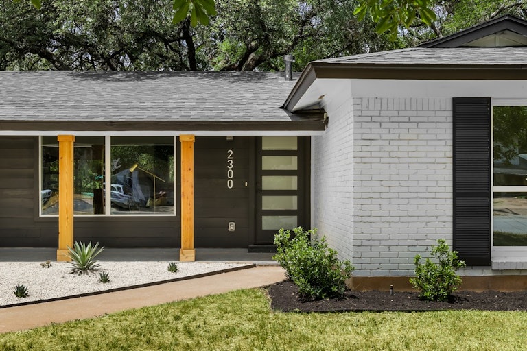 Photo 33 of 33 - 2300 Fair Oaks Dr, Austin, TX 78745