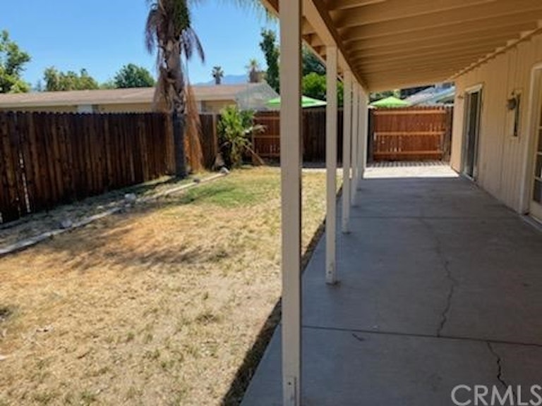 Photo 13 of 13 - 41592 Whittier Ave, Hemet, CA 92544