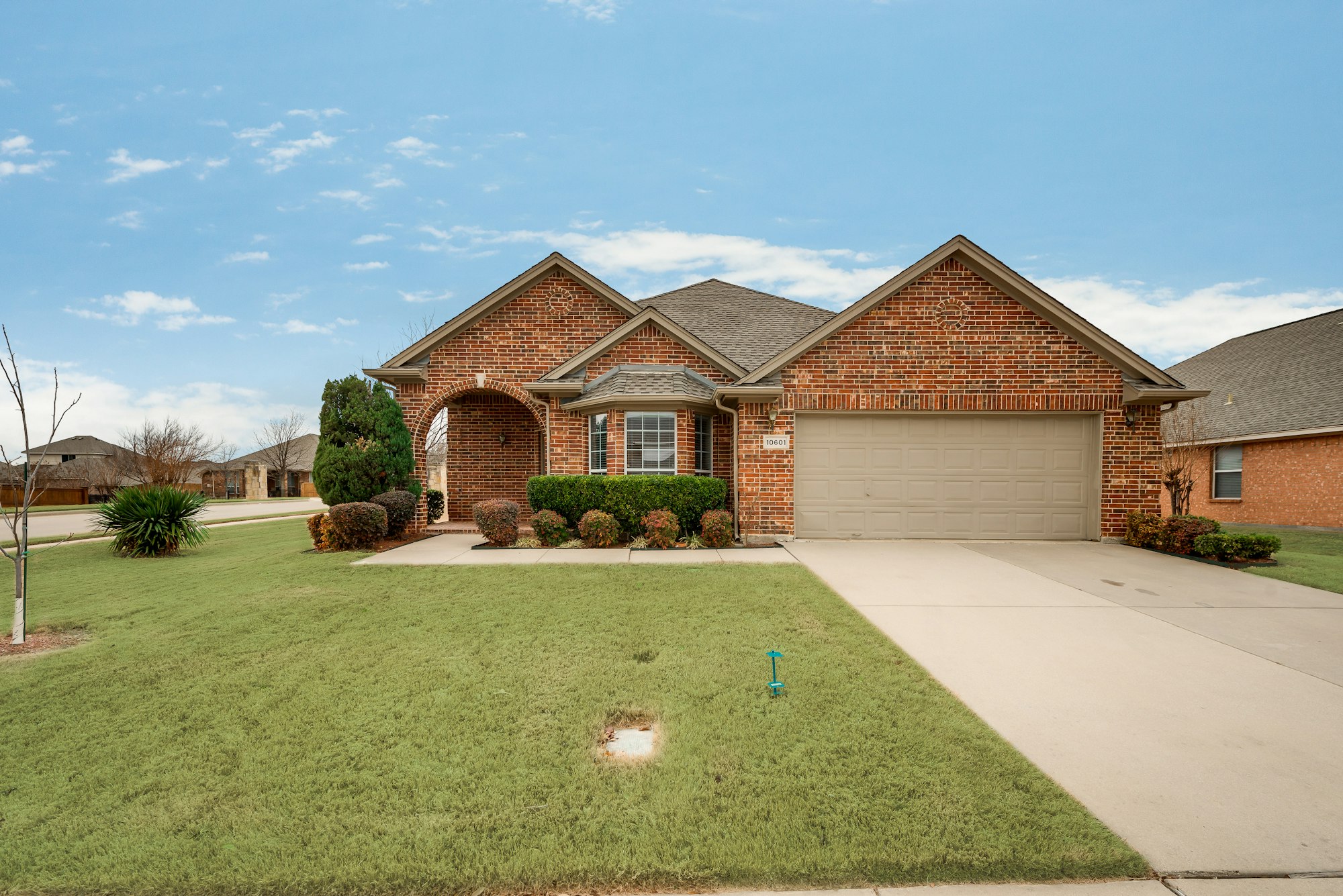 Photo 1 of 26 - 10601 Melrose Ln, Fort Worth, TX 76244
