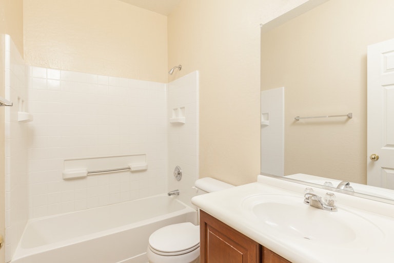 Photo 14 of 28 - 14999 N 137th Ln, Surprise, AZ 85379