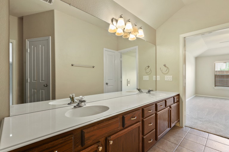 Photo 16 of 27 - 1804 Canvasback, Aubrey, TX 76227