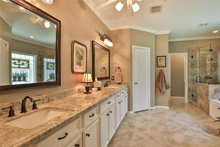 Photo 22 of 50 - 20602 Sunset Bend Ln, Spring, TX 77379