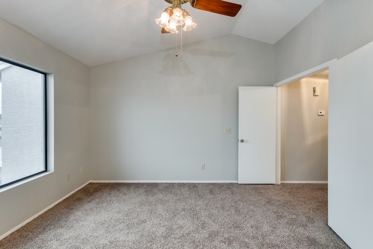 Photo 11 of 21 - 500 N Roosevelt Ave #53, Chandler, AZ 85226