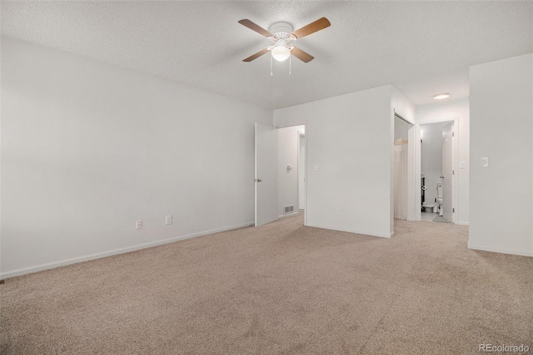 Photo 14 of 20 - 389 S Kalispell Way Unit D, Aurora, CO 80017