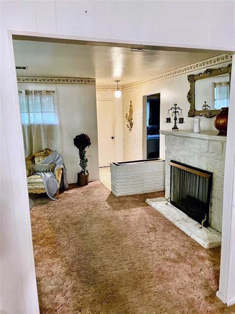 Photo 3 of 16 - 3804 Corto St, Houston, TX 77016