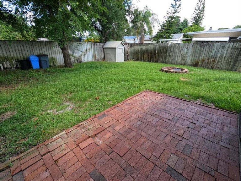 Photo 17 of 20 - 6840 43rd St N, Pinellas Park, FL 33781
