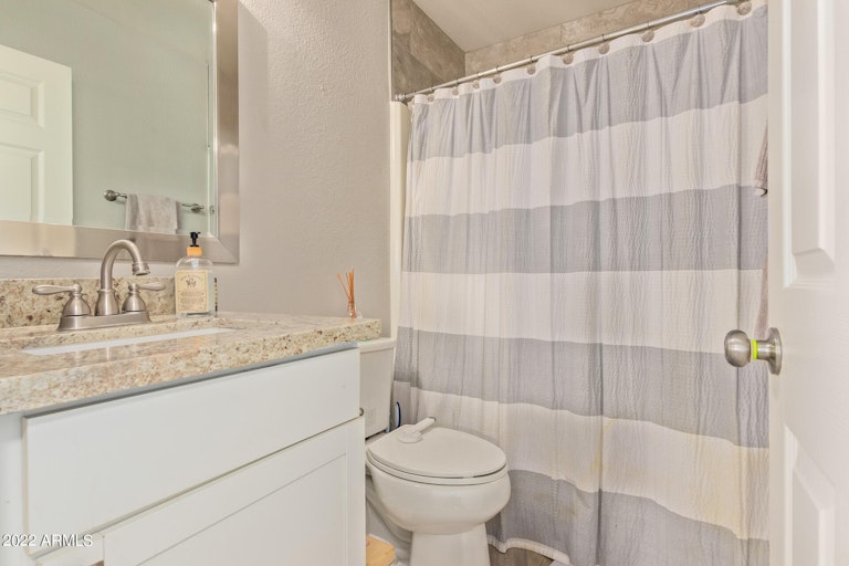 Photo 31 of 42 - 1704 W Loughlin Dr, Chandler, AZ 85224