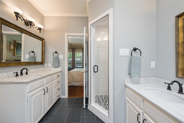 Photo 33 of 40 - 7336 Williamswood Dr, Dallas, TX 75252