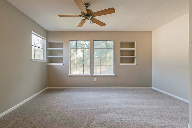 Photo 24 of 32 - 1603 Berkoff Dr, Sugar Land, TX 77479