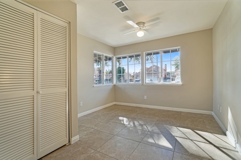 Photo 7 of 17 - 8730 Sandhill Dr, Riverside, CA 92508
