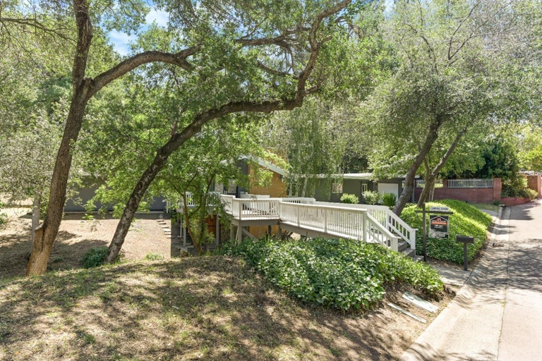 Photo 2 of 52 - 7373 Nob Hill Dr, Carmichael, CA 95608