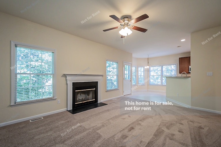 Photo 5 of 23 - 209 Calebra Way, Cary, NC 27519