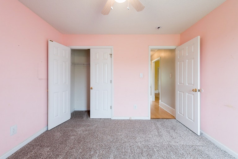 Photo 13 of 17 - 229 Kinton Dr, Fuquay Varina, NC 27526