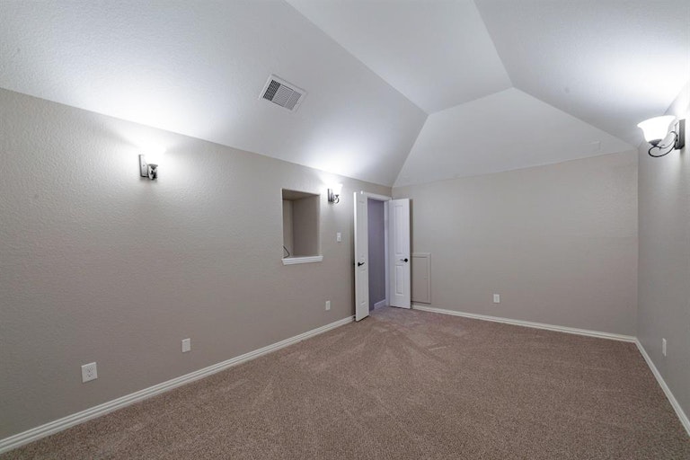 Photo 34 of 43 - 91 Hearthshire Cir, Magnolia, TX 77354