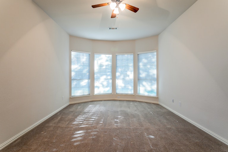 Photo 16 of 26 - 3609 Sutters Way, Flower Mound, TX 75022