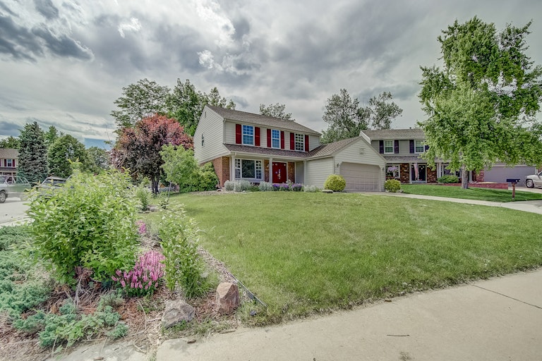 Photo 6 of 34 - 9491 W Hialeah Pl, Littleton, CO 80123