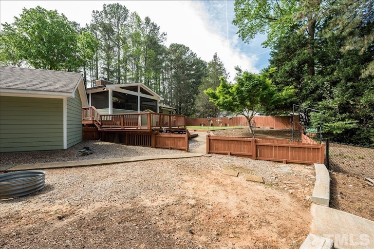 Photo 34 of 40 - 13041 Norwood Rd, Raleigh, NC 27613