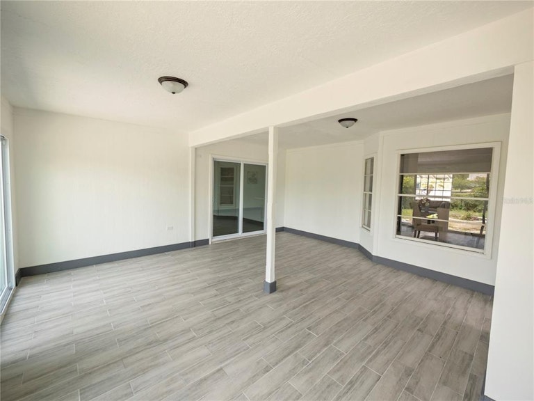 Photo 34 of 38 - 1902 Paragon St, Deltona, FL 32738