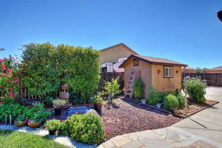 Photo 31 of 37 - 3469 Listan Way, Rancho Cordova, CA 95670