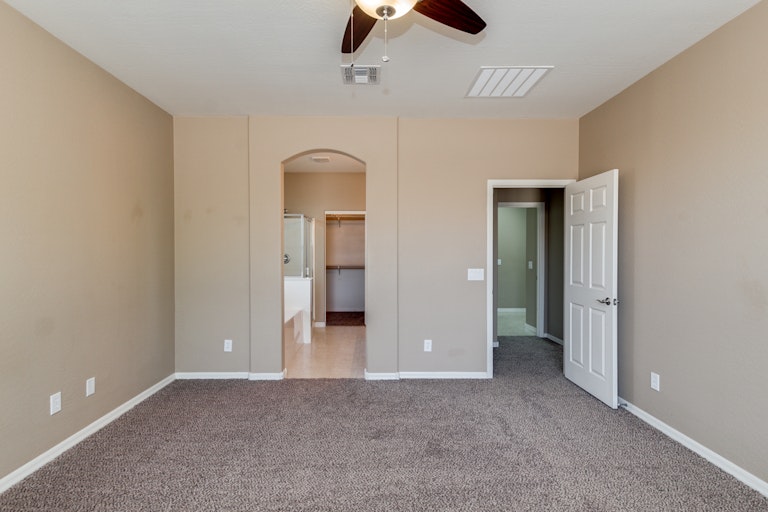 Photo 16 of 33 - 5020 W Gary Way, Laveen, AZ 85339