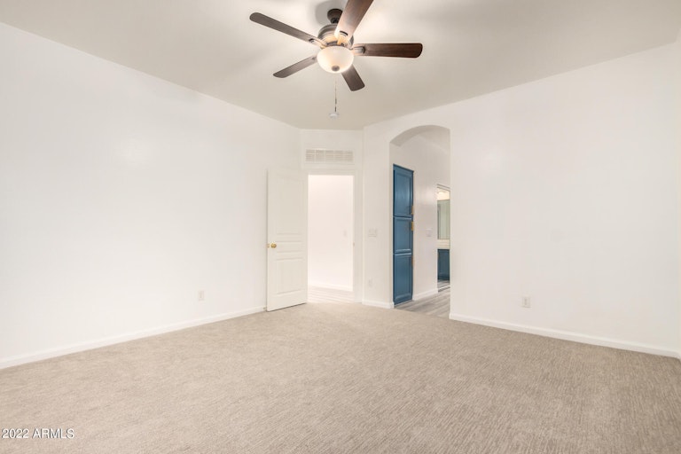 Photo 17 of 32 - 1951 E Shannon St, Gilbert, AZ 85295