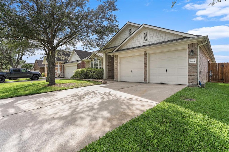 Photo 3 of 25 - 3284 Gladewater Ln, League City, TX 77573