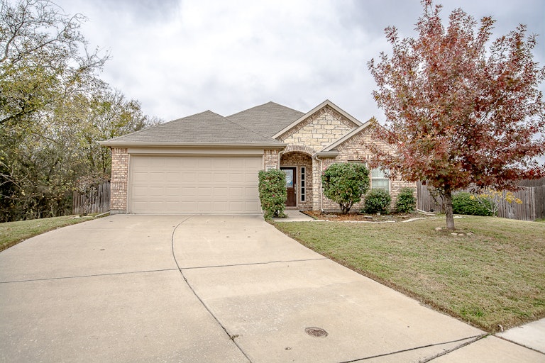 Photo 26 of 27 - 6076 Cedar Glen Dr, Grand Prairie, TX 75052