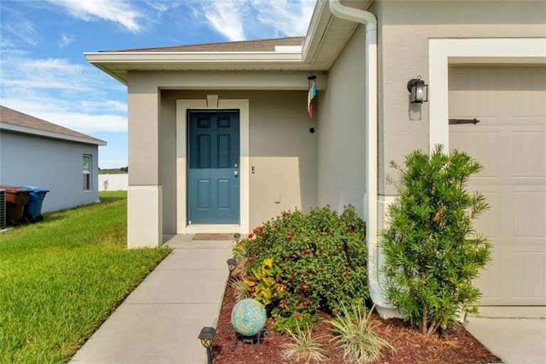 Photo 3 of 65 - 352 Rooks Loop, Haines City, FL 33844