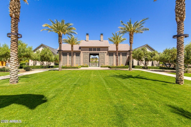 Photo 44 of 49 - 1973 W Kinfield Trl, Phoenix, AZ 85085