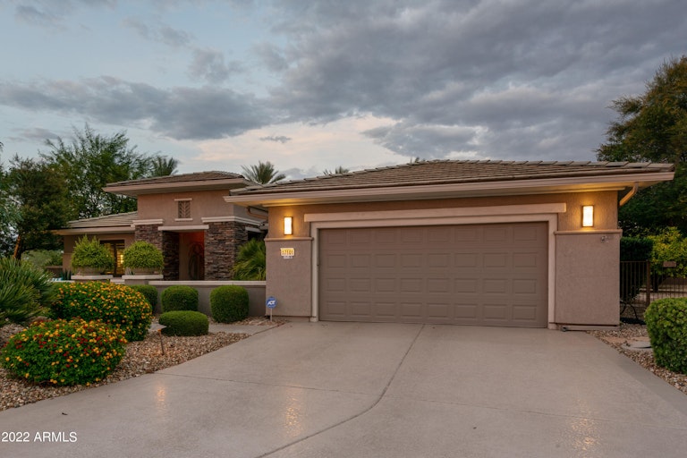 Photo 1 of 43 - 17101 W Gable End Ln, Surprise, AZ 85387