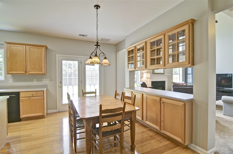 Photo 22 of 55 - 383 Windsong Way, Woodstock, GA 30188