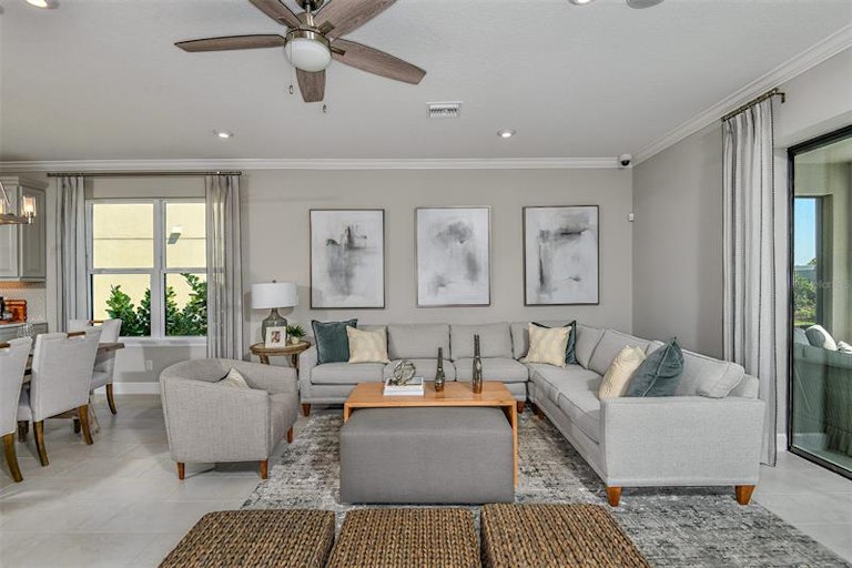 Photo 24 of 38 - 2725 Leafwing Ct, Palm Harbor, FL 34683