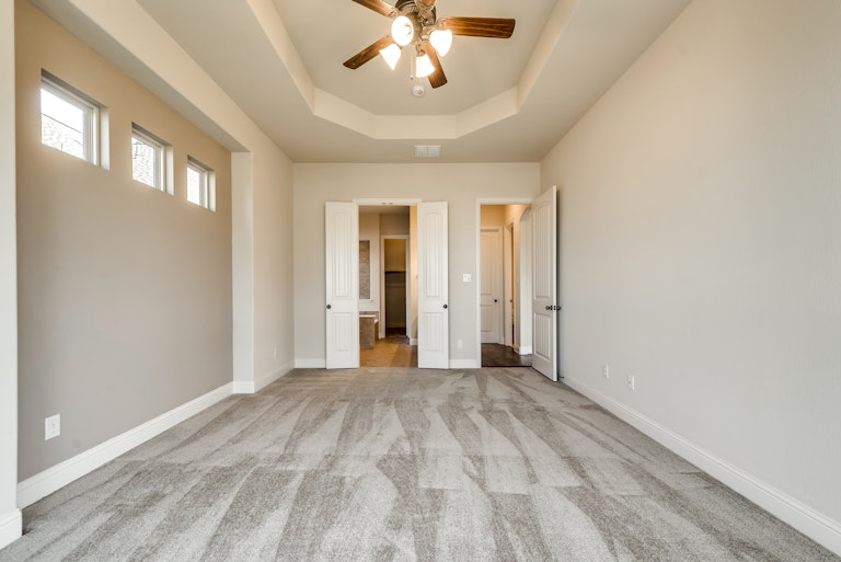 Photo 19 of 31 - 341 Oxford Pl, Prosper, TX 75078