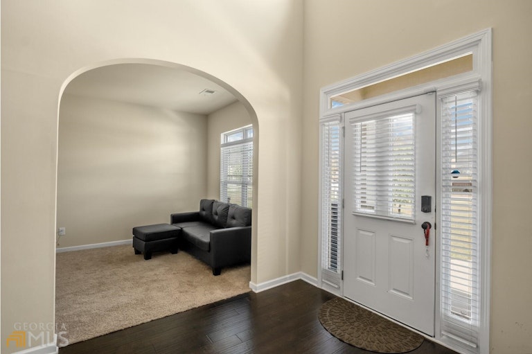 Photo 5 of 37 - 537 Harmony Way, Locust Grove, GA 30248