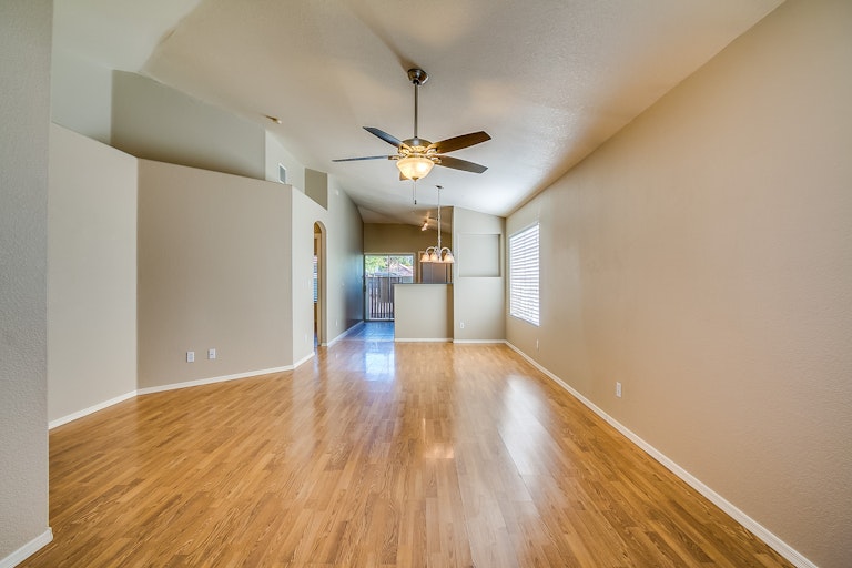 Photo 3 of 19 - 5808 E Brown Rd #25, Mesa, AZ 85205