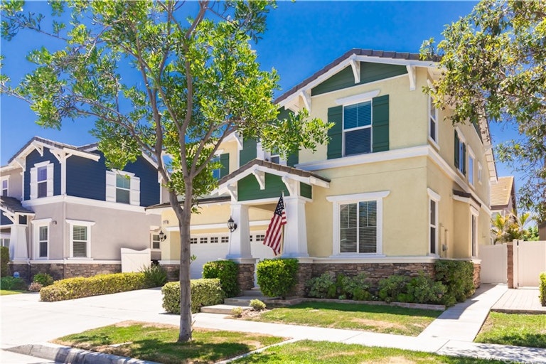 Photo 3 of 48 - 7931 Barnstormer Ct, Chino, CA 91708