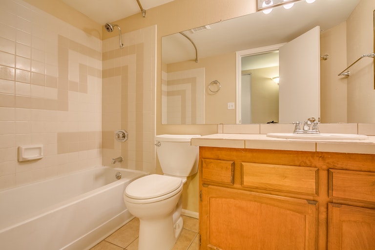 Photo 20 of 23 - 2929 E Broadway Rd #91, Mesa, AZ 85204