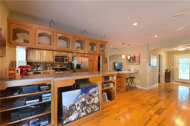 Photo 7 of 24 - 1266 Juliana Pl, Orlando, FL 32807
