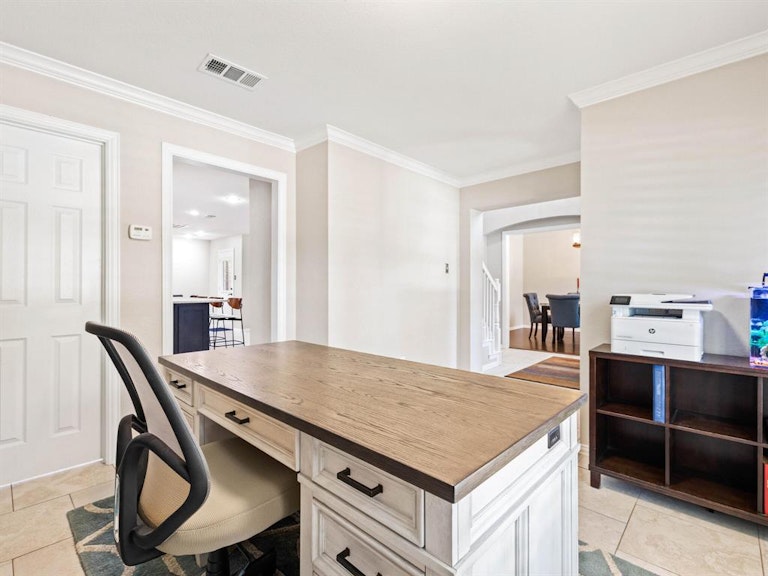 Photo 14 of 27 - 8495 Firewheel Ln, Frisco, TX 75036