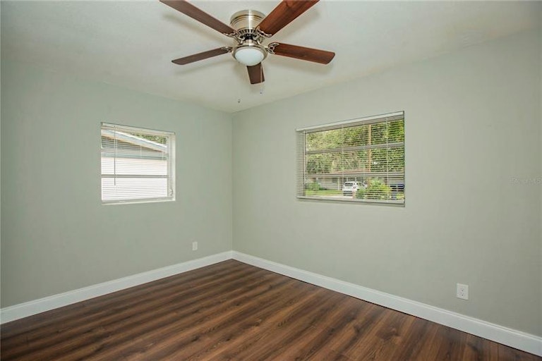 Photo 24 of 36 - 8301 Edie Way, Orlando, FL 32810